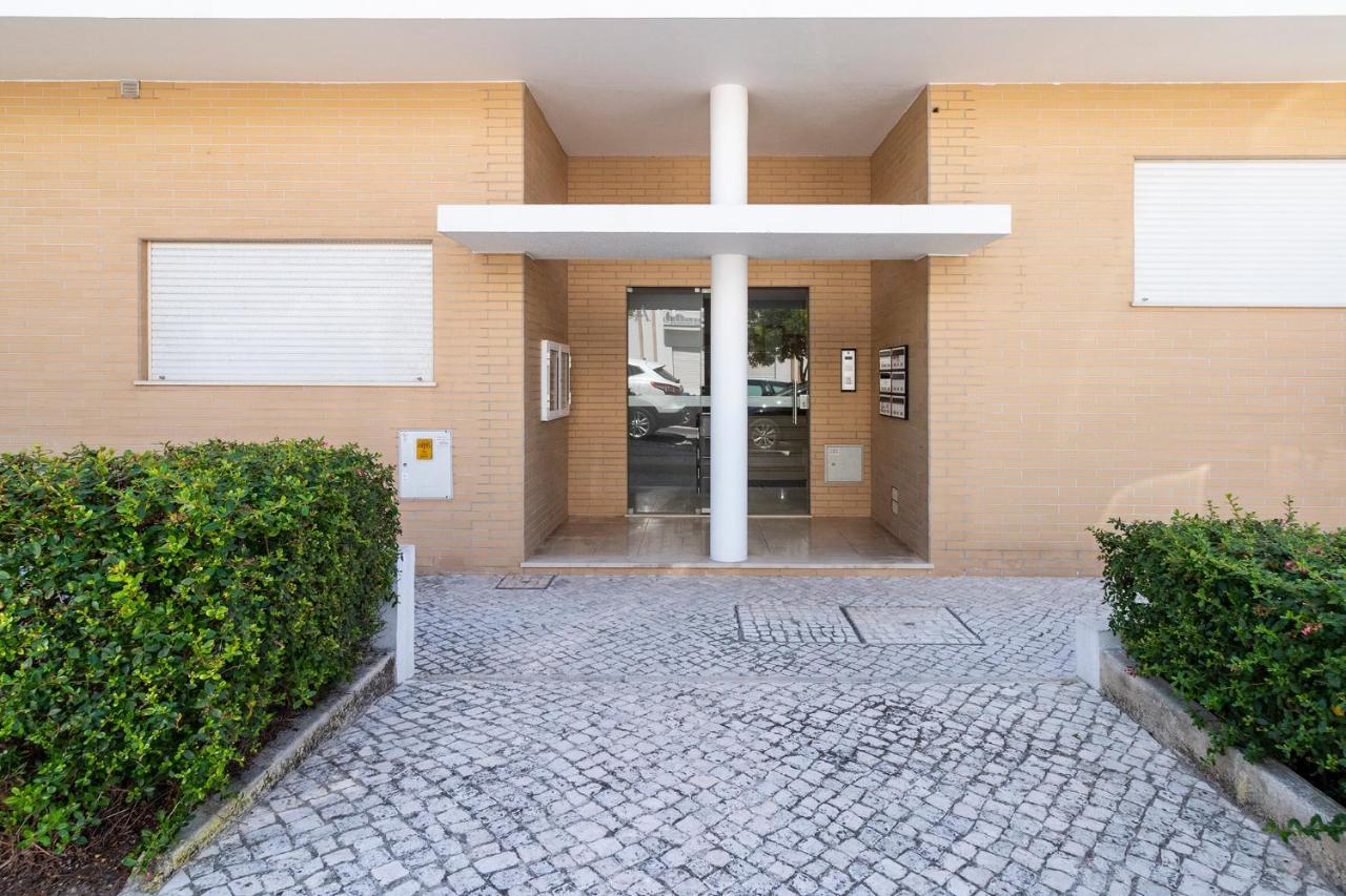 Gonzalo'S Guest Apartments - Nazare 1Br Sea View Екстер'єр фото