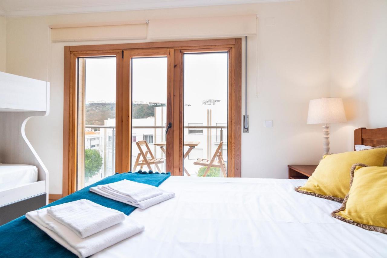 Gonzalo'S Guest Apartments - Nazare 1Br Sea View Екстер'єр фото