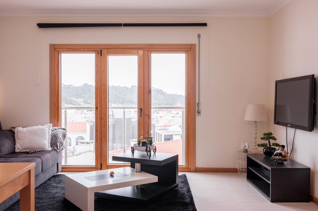 Gonzalo'S Guest Apartments - Nazare 1Br Sea View Екстер'єр фото